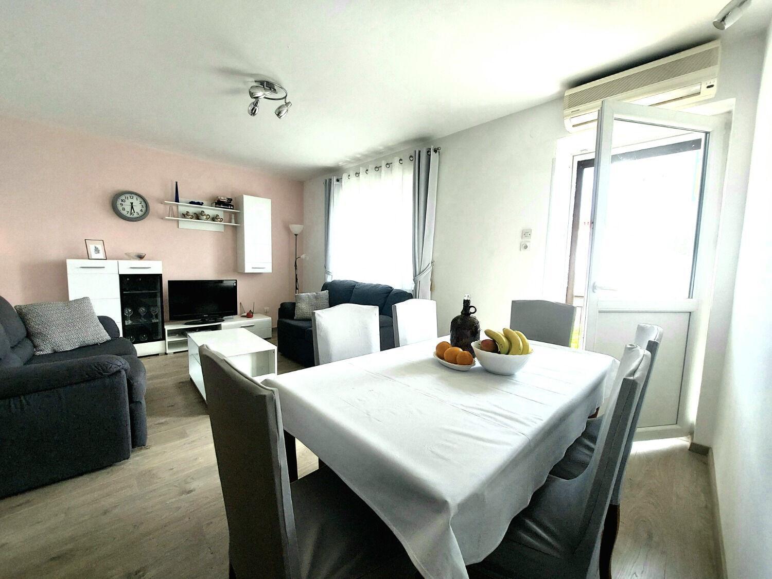 Apartment Fila - Large & Close To The Beach Makarska Luaran gambar
